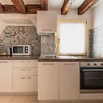 Casa Leone- Cozy And In *