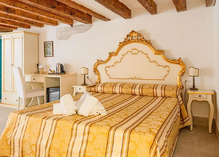 Casa Leone- Cozy And In