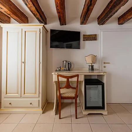 아파트 Casa Leone- Cozy And In