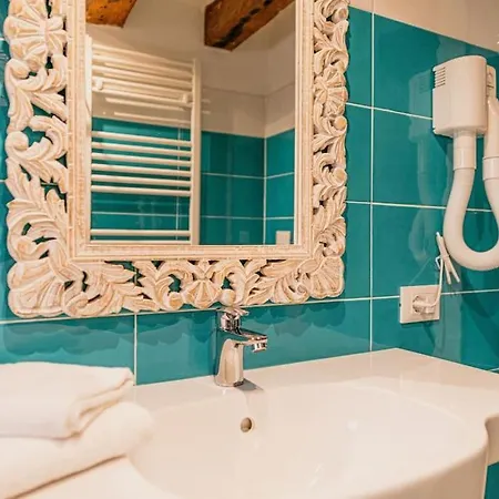 Casa Leone- Cozy And In